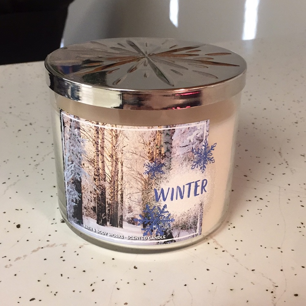 Bath and body works Winter candle